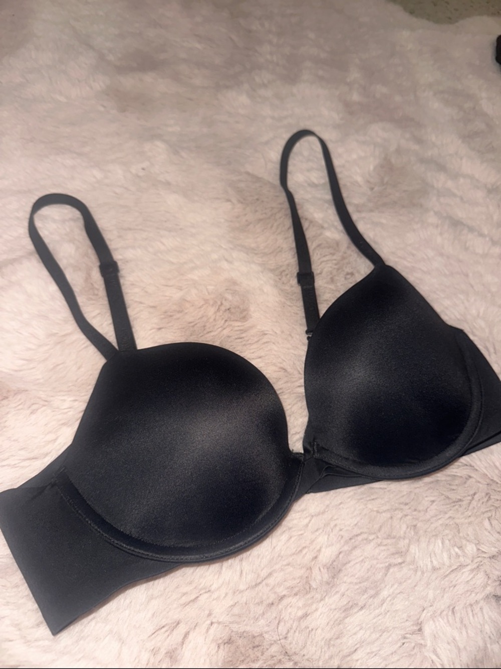 Calvin Klein Black Smooth T-Shirt Bra - Sleek Everyday Support 34B